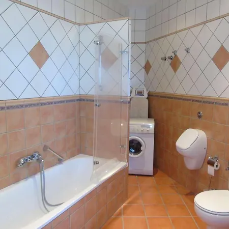 Avec Piscine Et Vue Panoramique Villa