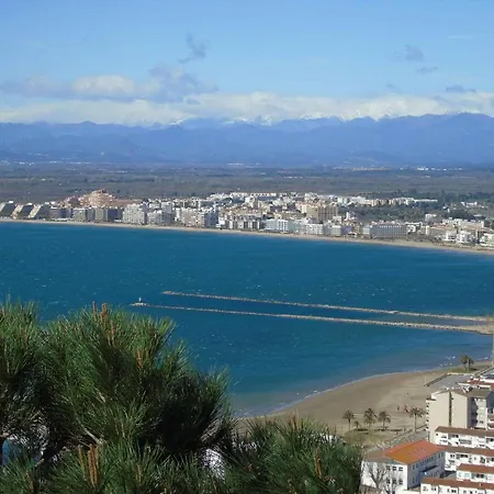 Avec Piscine Et Vue Panoramique *
